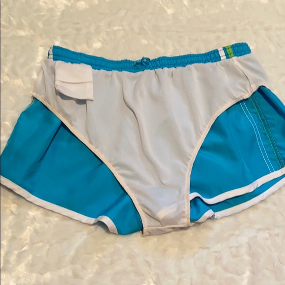 FS Women’s Sports running shorts medium - Picture 6 of 6